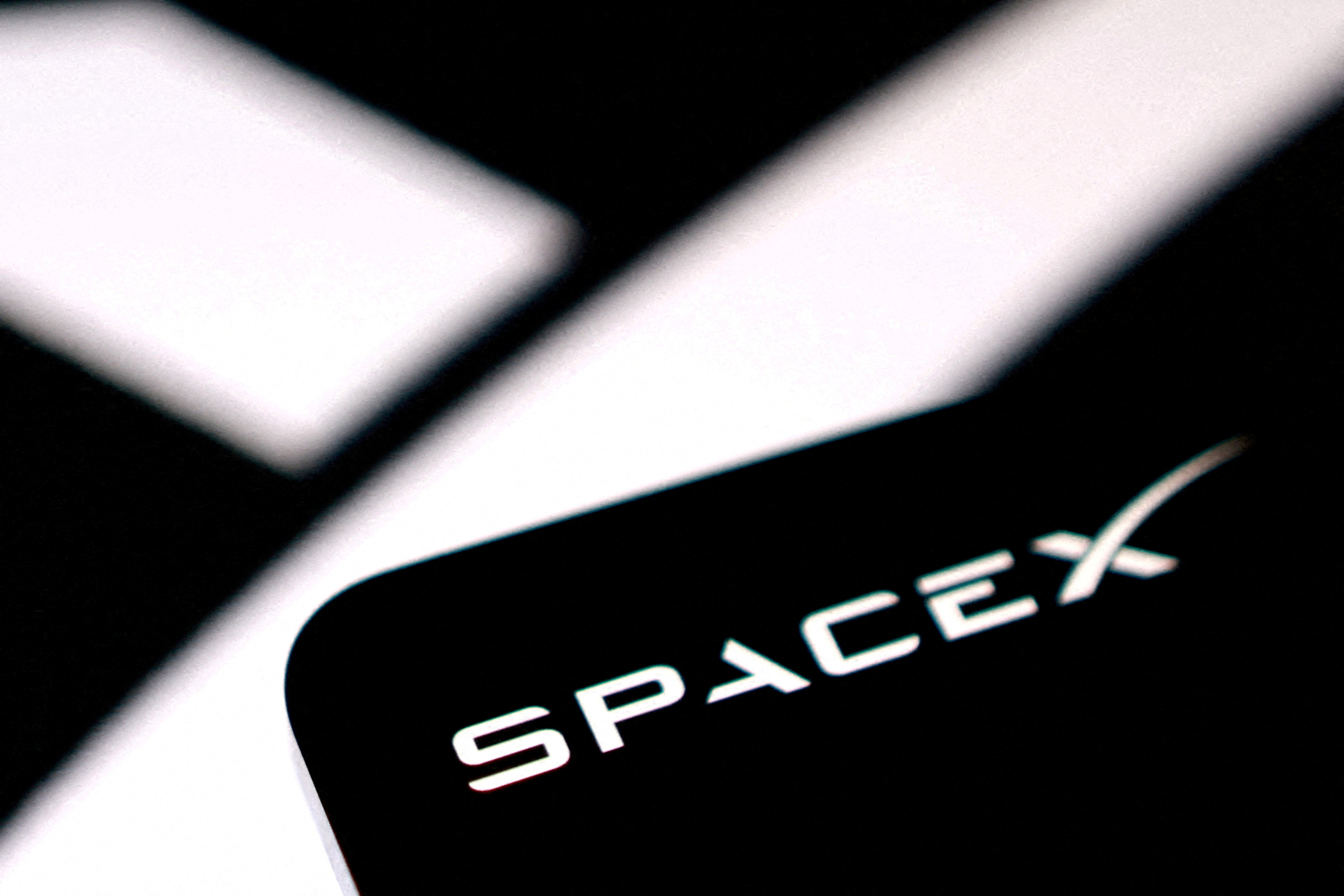 Bourse : les opérateurs américains de téléphonie décrochent après une annonce de SpaceX sur son propre réseau