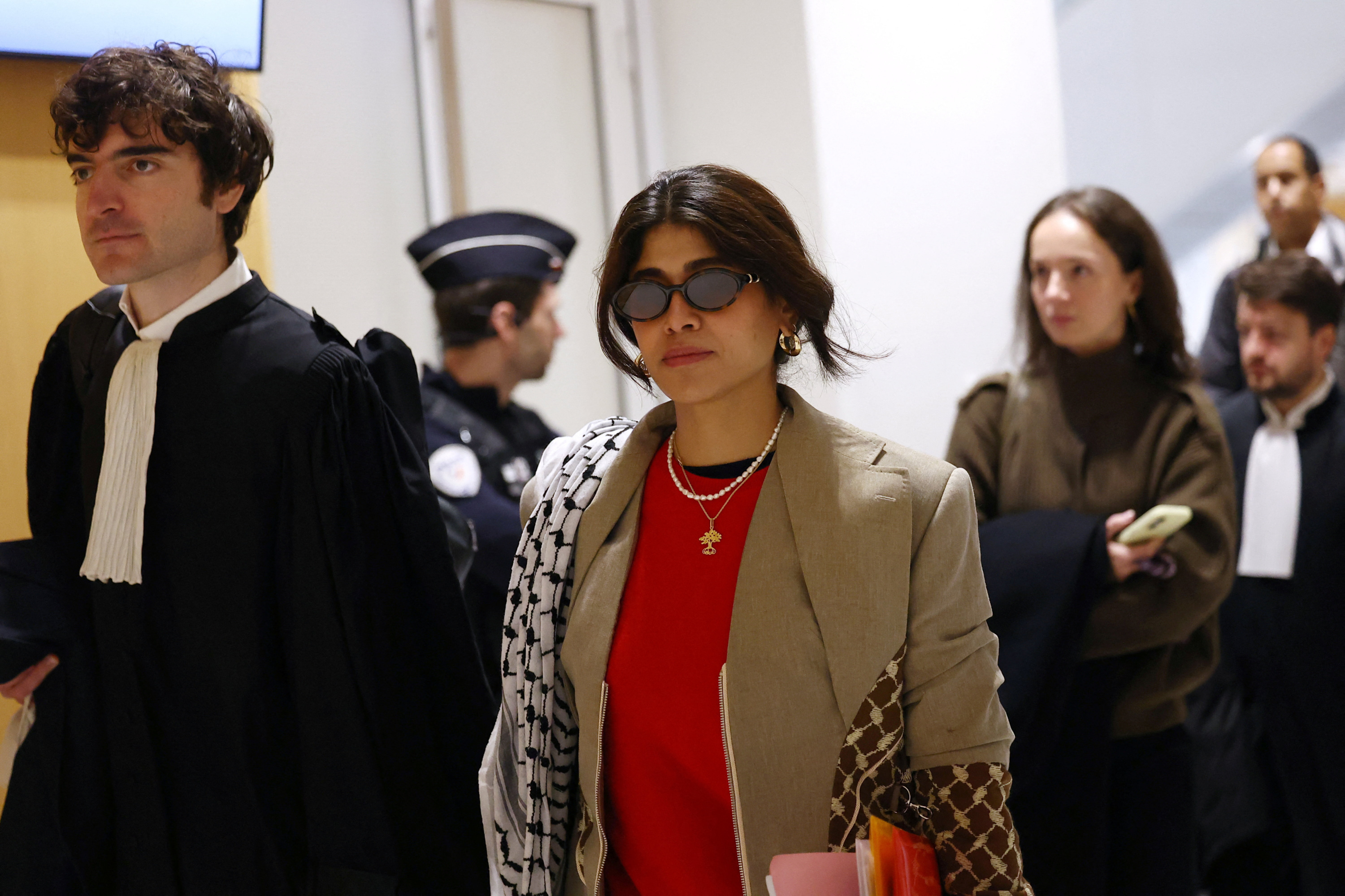 Dix mois de prison avec sursis et deux ans d'inéligibilité requis contre l'eurodéputée insoumise Rima Hassan