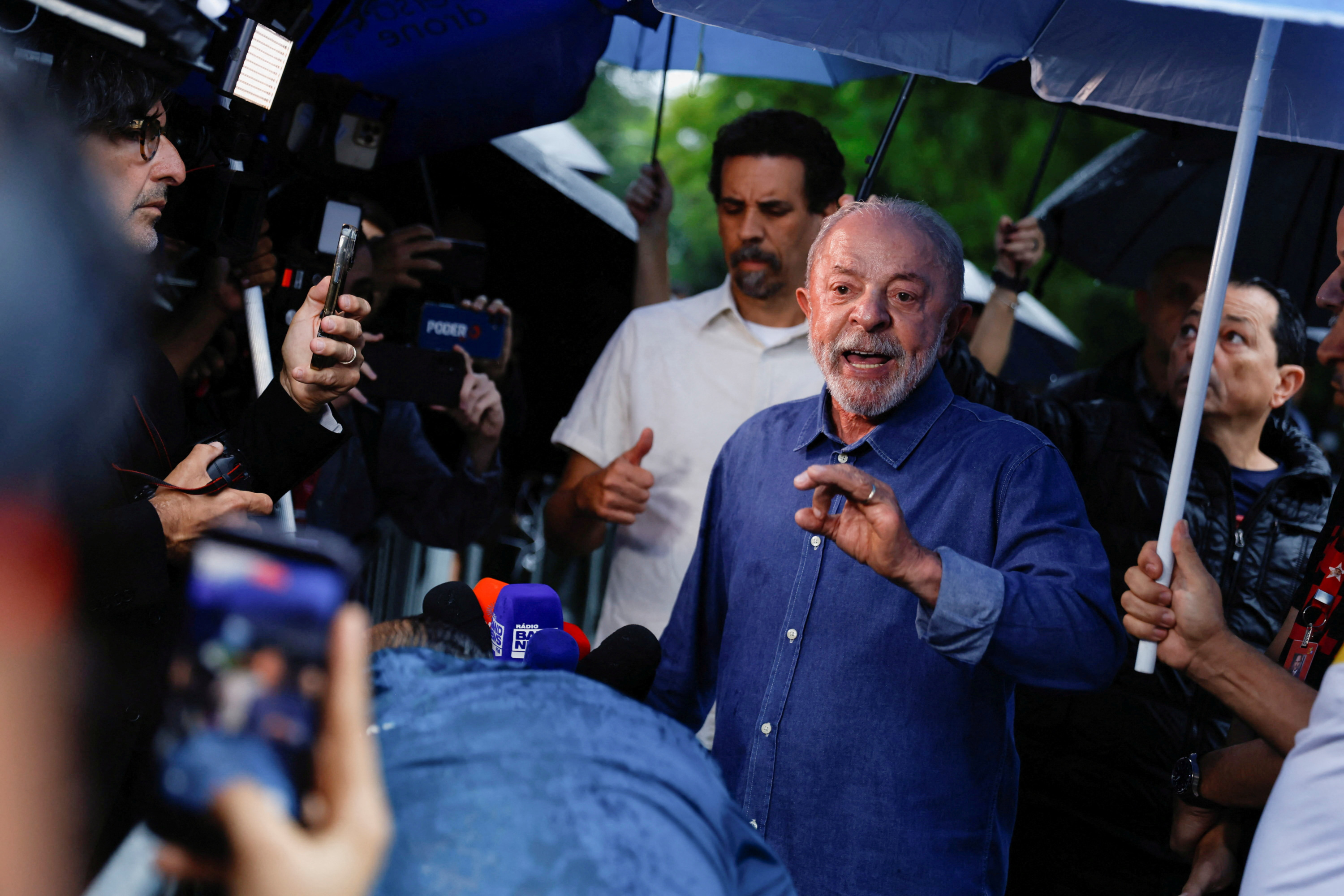 Brasilien: Richter am Obersten Gericht verlängert Wahl wegen Verkehrsproblemen um zwei Stunden Thumbnail
