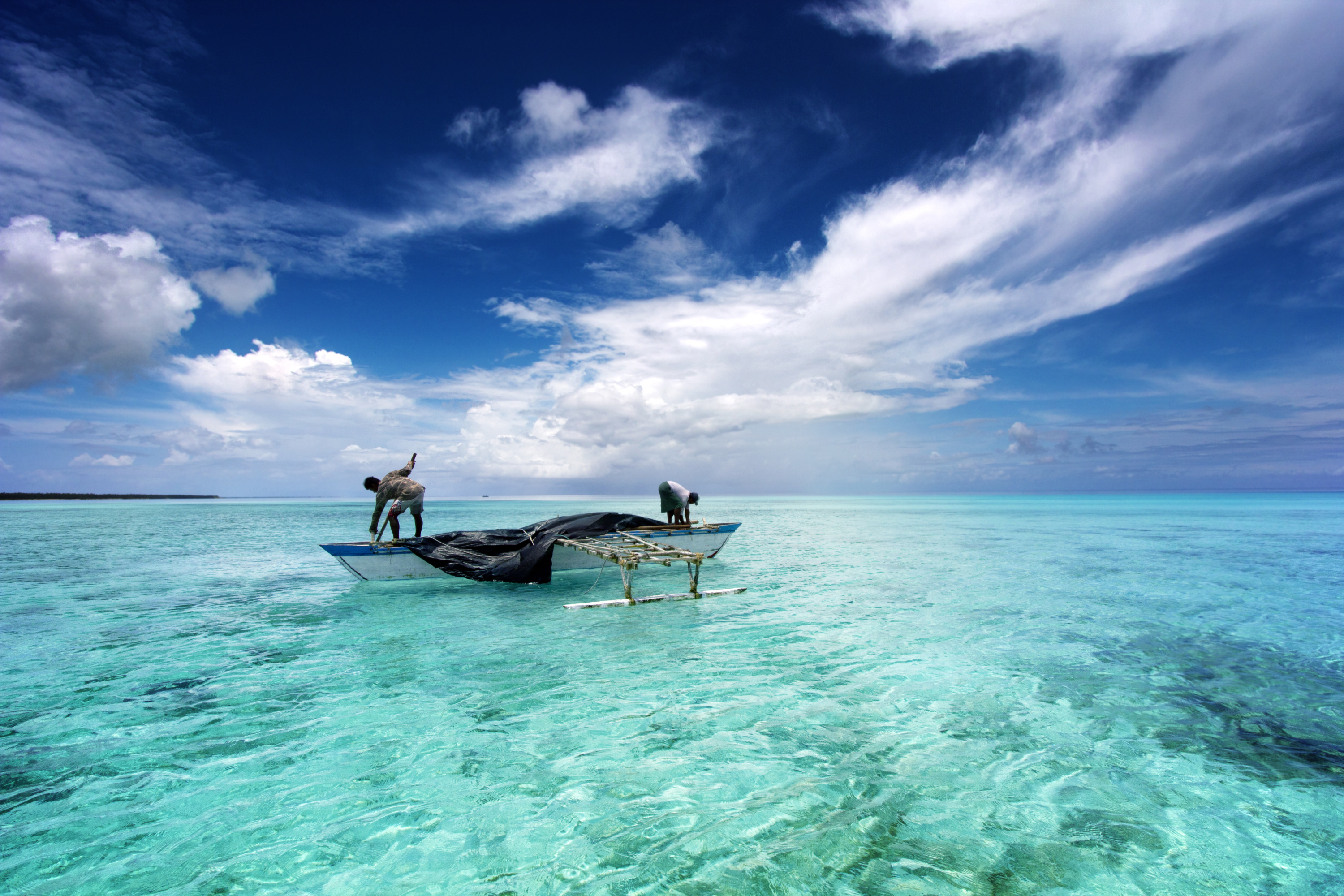 Polynésie française : les corps de deux pêcheurs repêchés au large de l’île de Huahine サムネイル