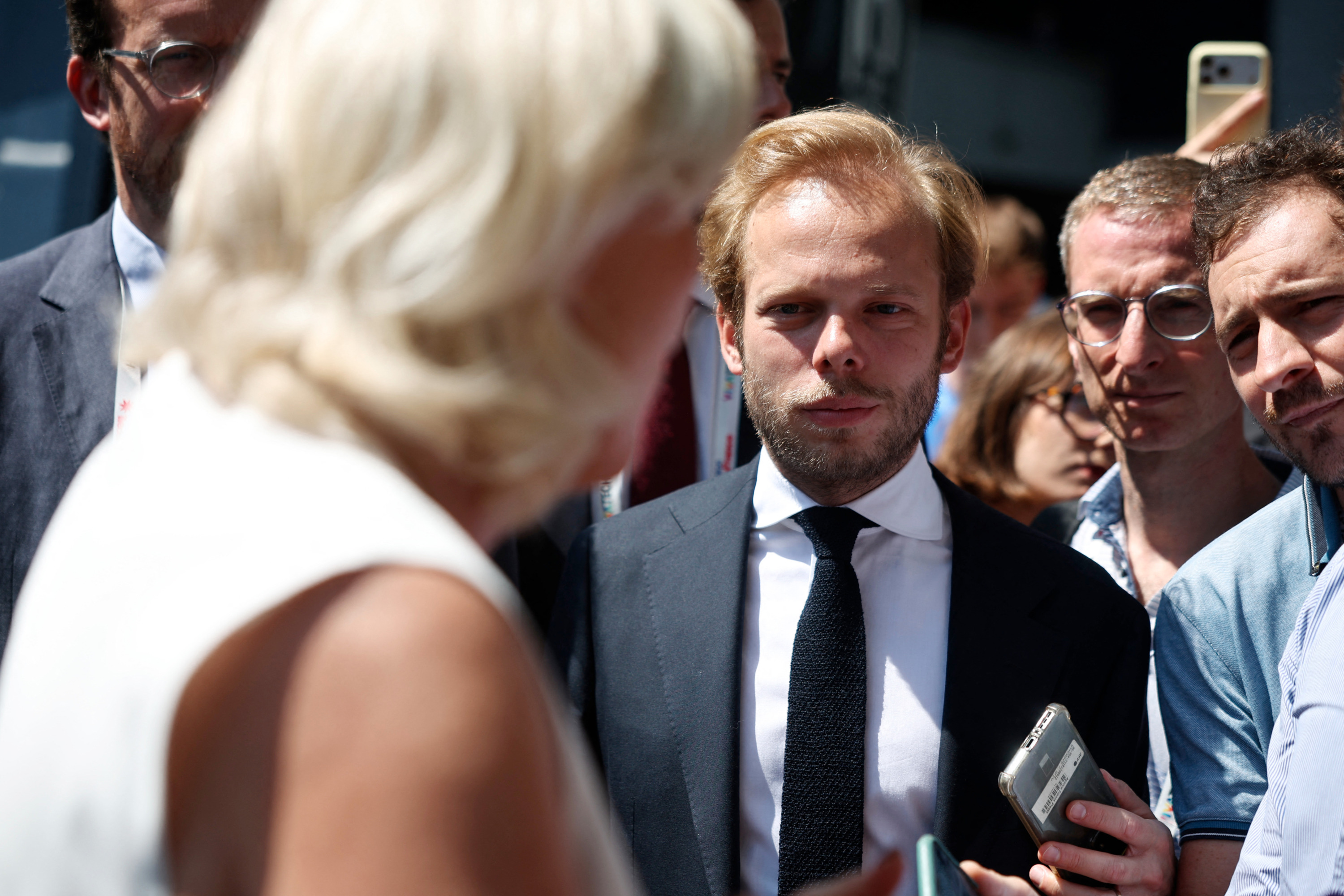 Présidentielle 2027 : le député UDR Charles Alloncle devient porte-parole de la campagne de Marine Le Pen 缩略图