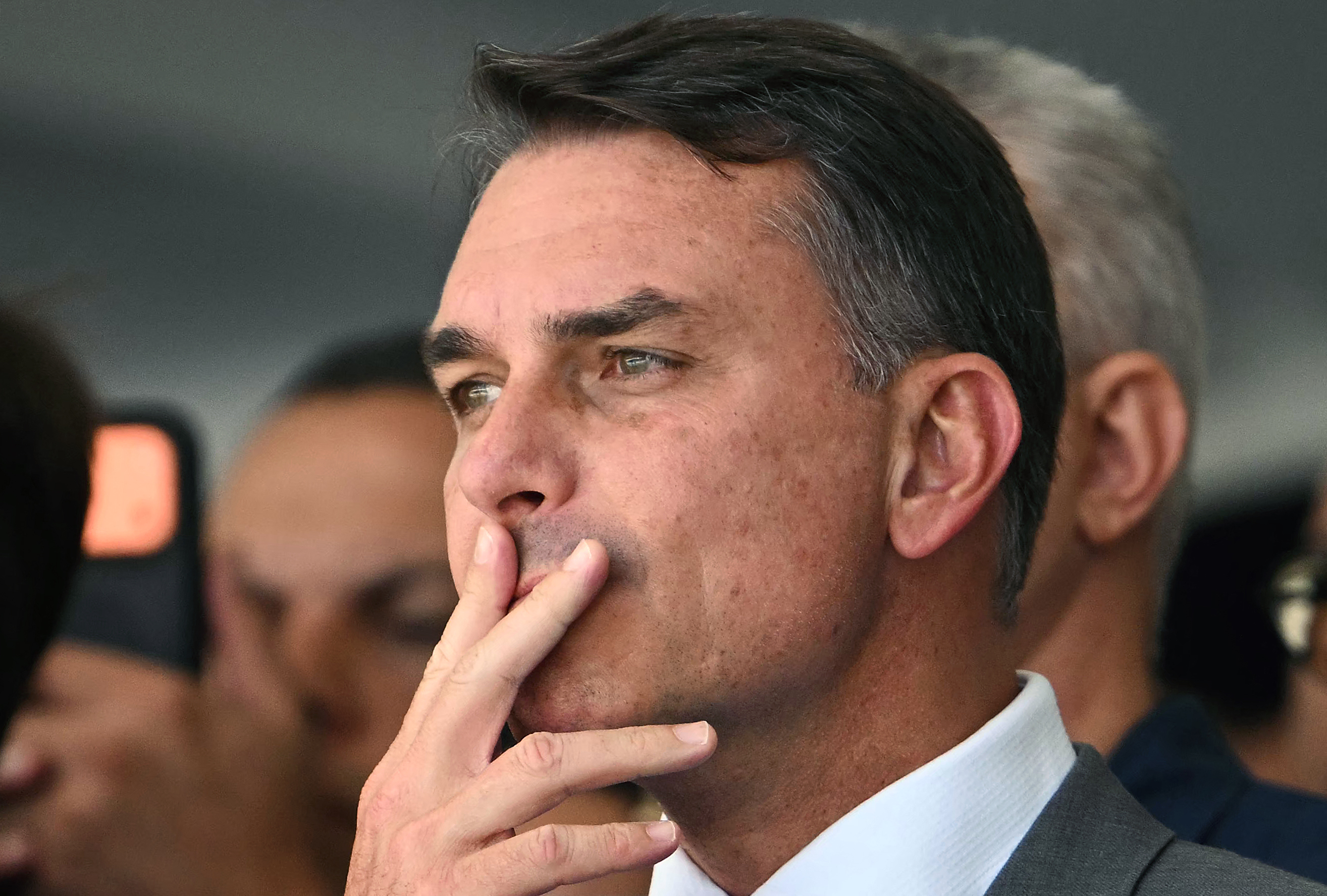 Élection au Brésil : les passeports de Flavio Bolsonaro ont été annulés, selon une source policière