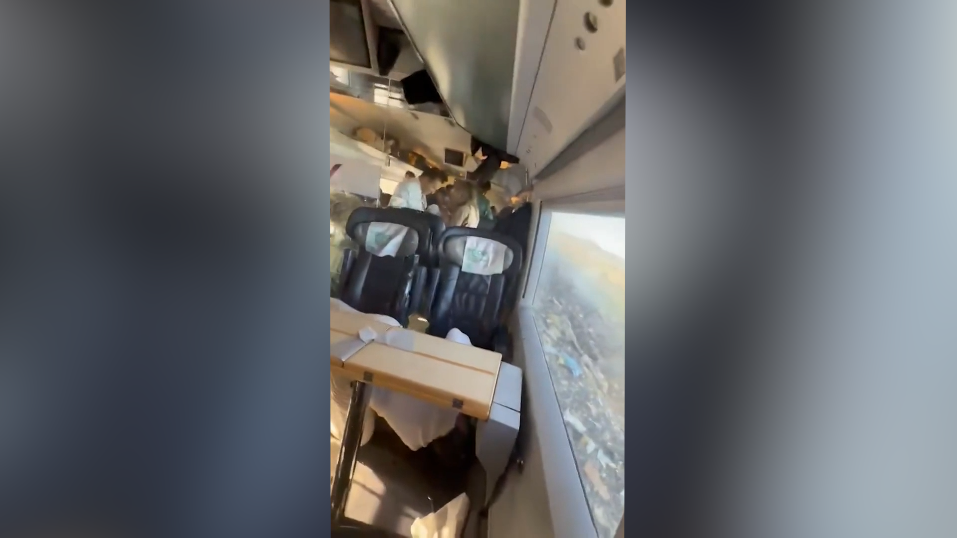 68 morts, trois jours de deuil national… Ce que l’on sait après la collision entre deux trains en Espagne