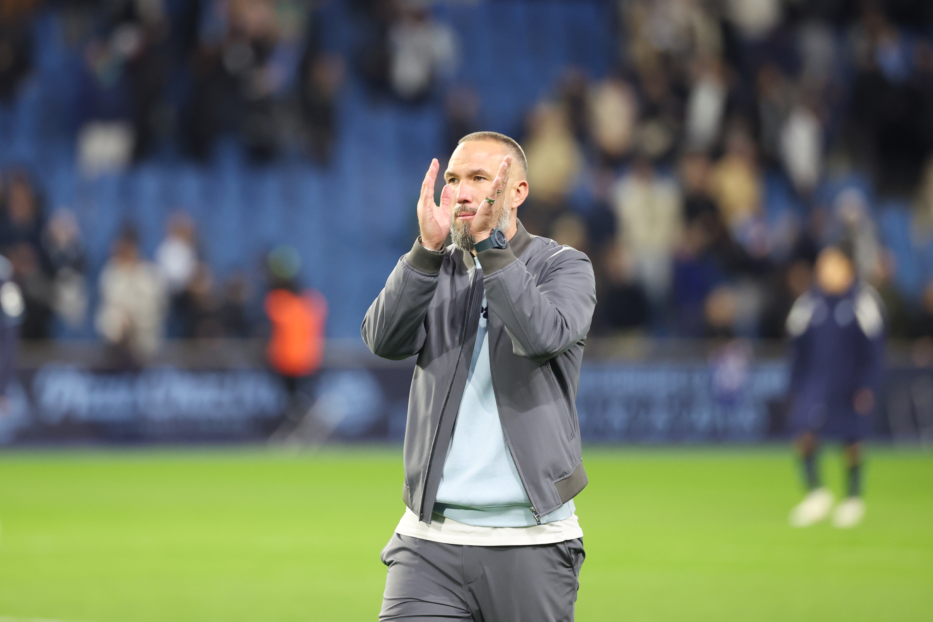Ligue 1 : Didier Digard limogé par Le Havre après la défaite de trop face au PSG, le président Roussier s’en va aussi