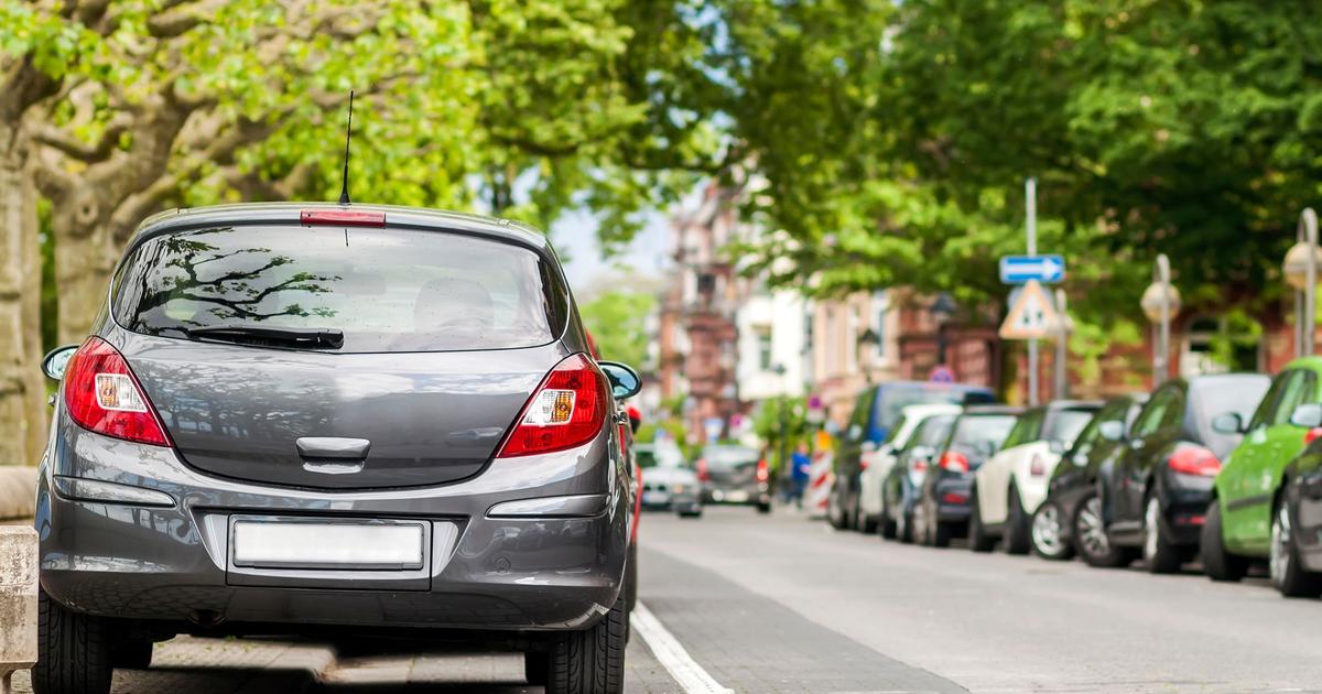 Arrêt ou stationnement définition du Code de la route
