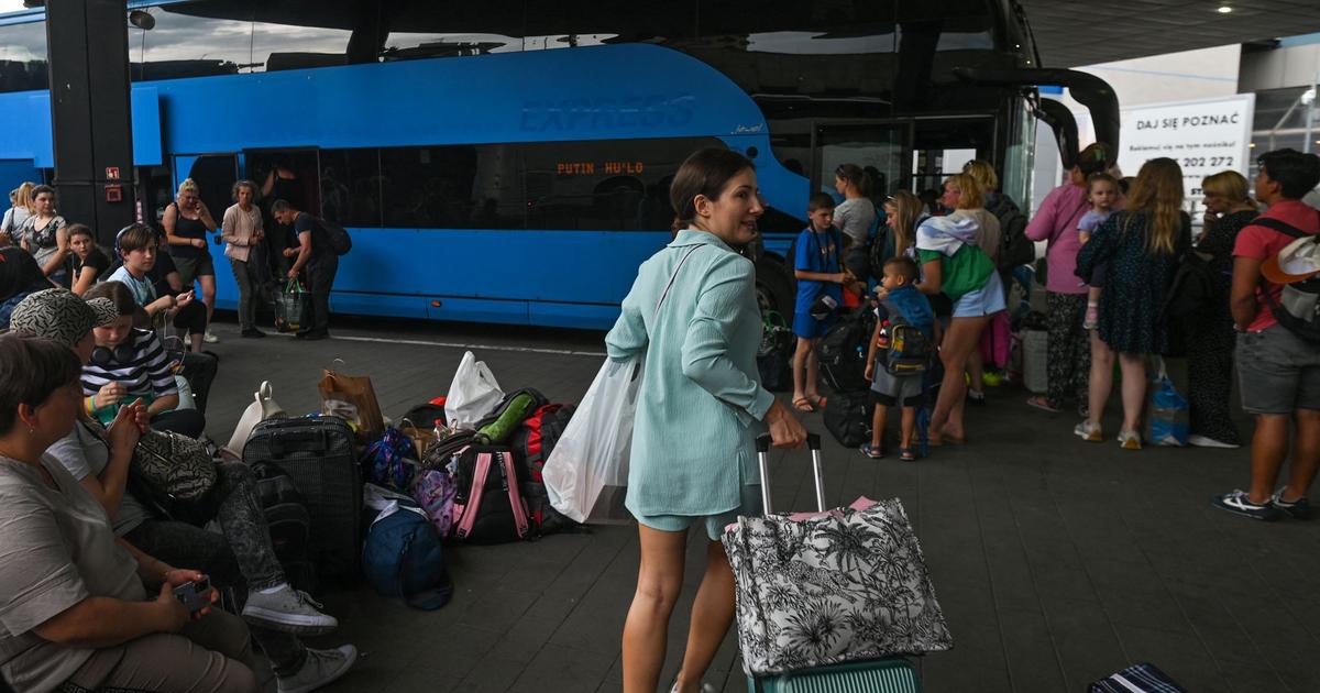 Ukraińscy uchodźcy opuszczają Polskę i wracają do swojego kraju