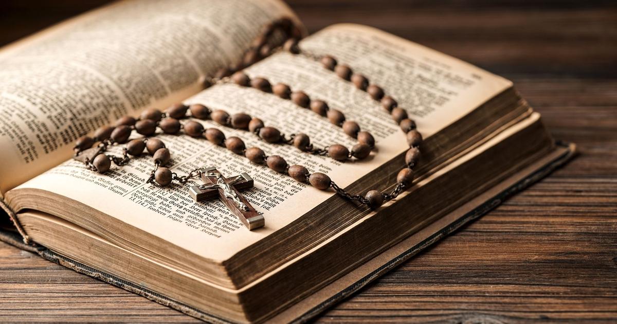 en teolog kaller til å betegne Gud med «iel»