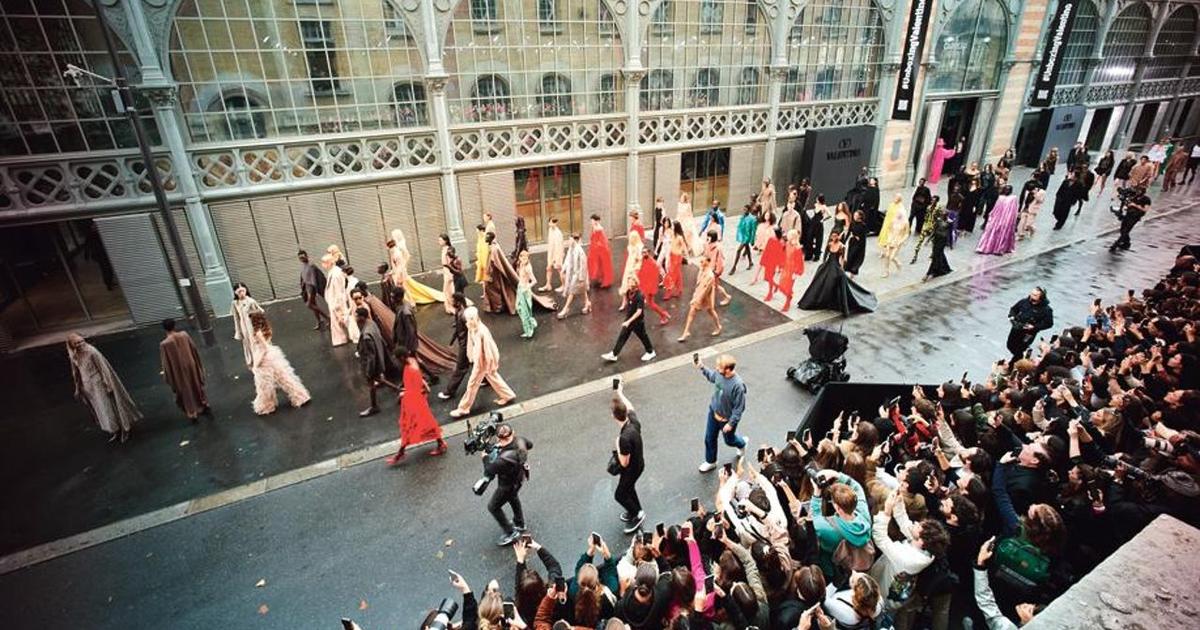 Fashion Week Paris is well worth an outdoor fashion show The Limited