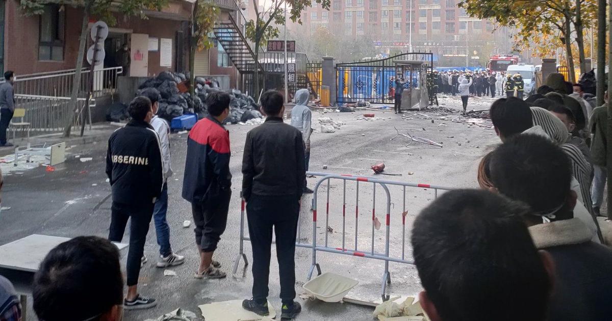 In China eine beispiellose Rebellion von „iPhone-Arbeitern“ gegen die Hygienemaßnahmen gegen Covid