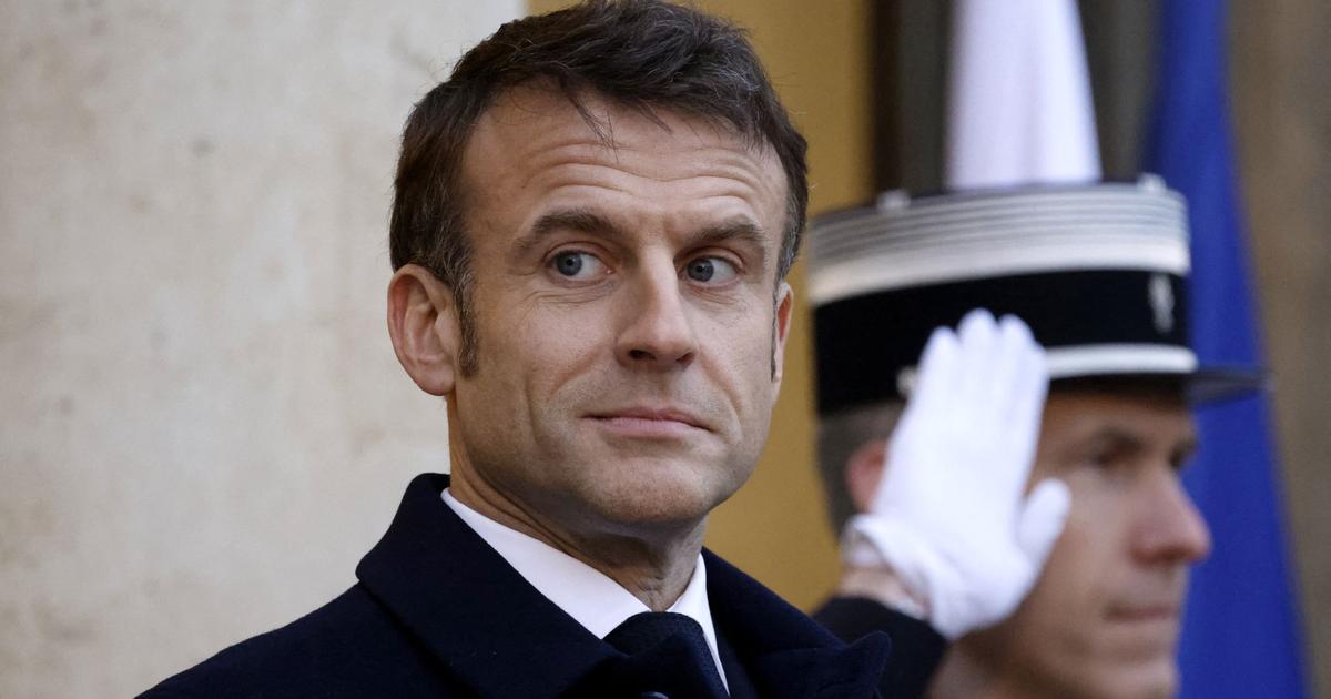 Hausses d'impôts: Macron résistera-t-il aux pressions ?