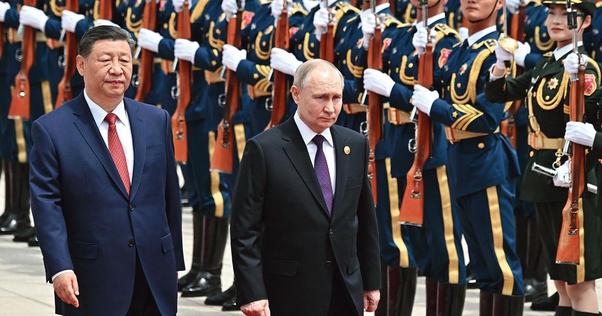 Regarder la vidéo Xi Jinping et Vladimir Poutine s’affichent en apôtres de la paix en Ukraine