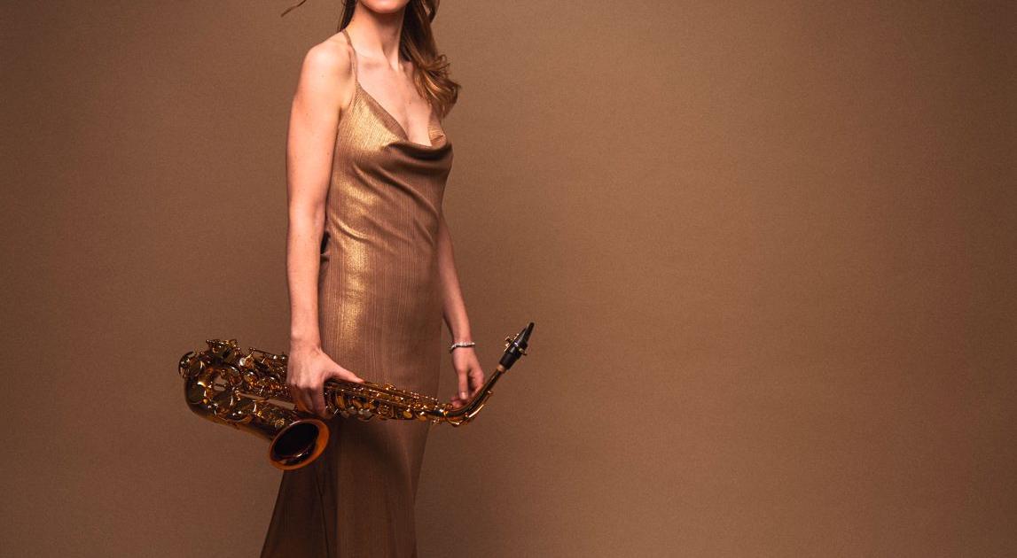 Regarder la vidéo Elle consacre un album aux chants d’oiseaux: Valentine Michaud, phénomène du saxophone