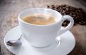 Boire trois tasses de café pour soigner une maladie orpheline