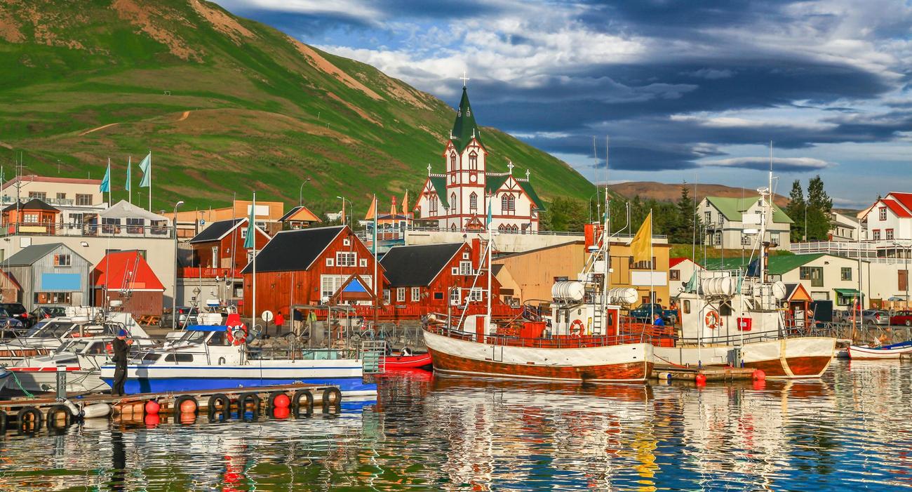 C’est en Islande (ici une vue de la ville historique de Husavik) que les prix ont le plus augmenté cette année.