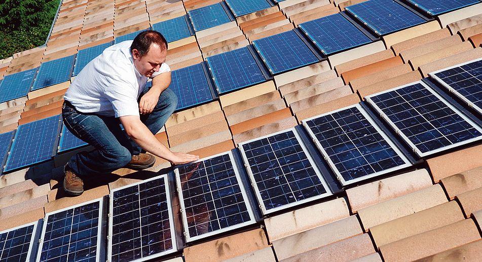 La France s’est fixé comme objectif d’installer entre 18.200 et 20.200 mégawatts (MW) de capacités solaires d’ici à 2023.