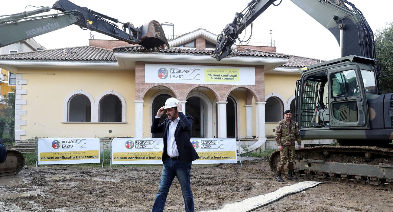 Matteo Salvini en chef de chantier.