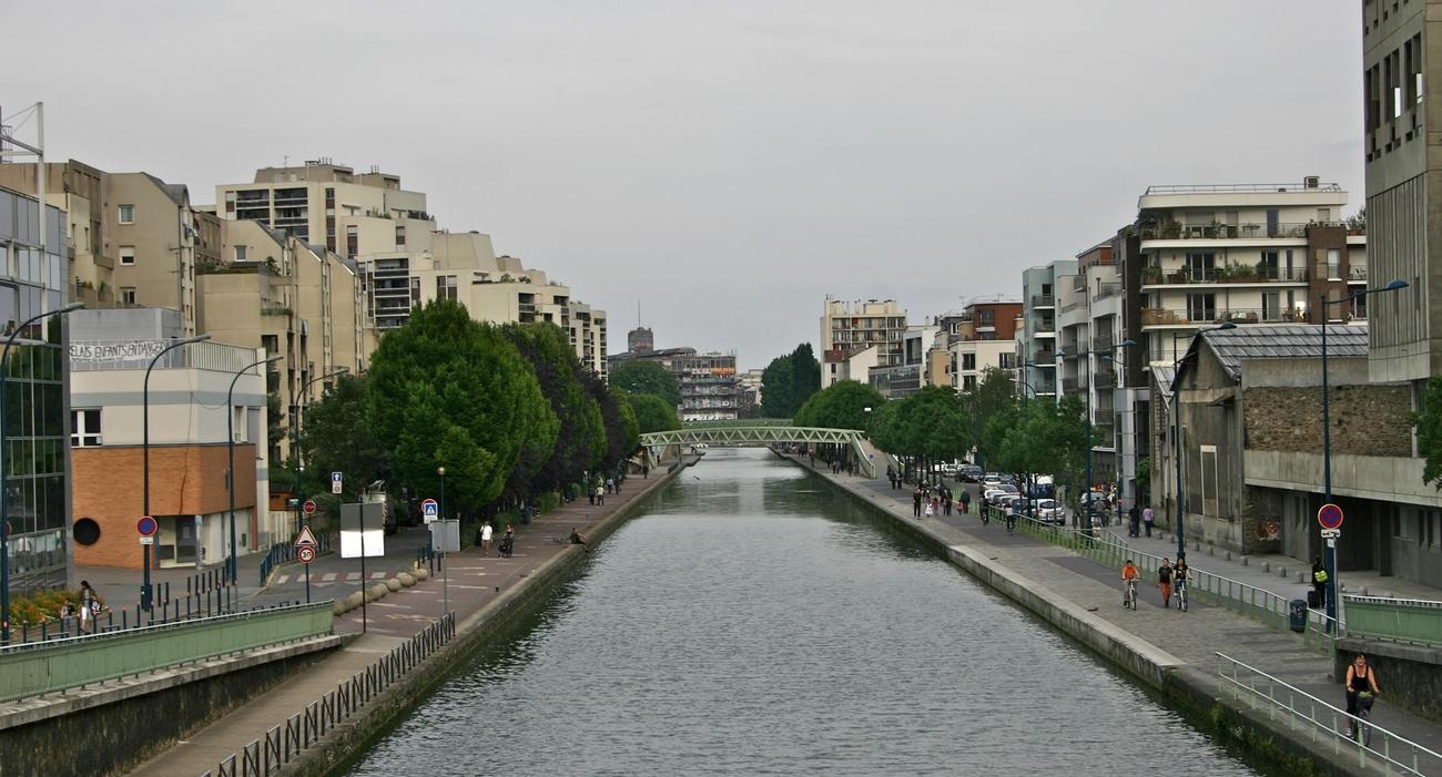Vue du canal de l’Ourcq, à Pantin (Seine-Saint-Denis).