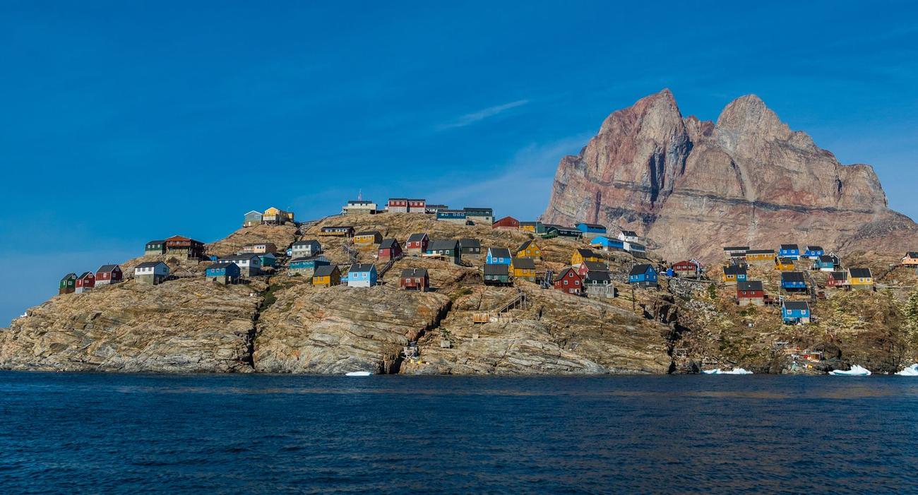 Un petit village sur la côte ouest du Groenland