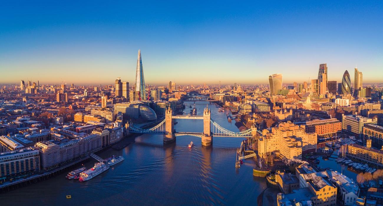 Les étrangers représenteraient près de 30% des achats dans certaines parties du centre de Londres ces dernières années.