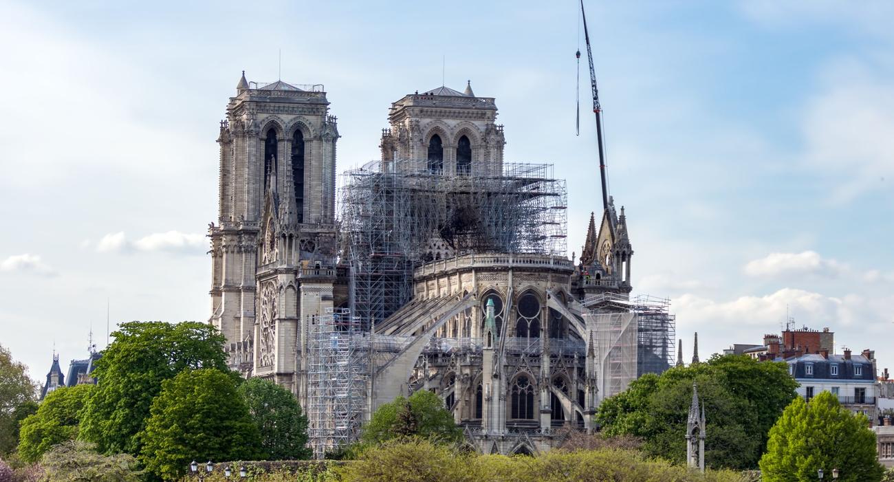 Notre-Dame (4e) est le quartier le plus cher de Paris.