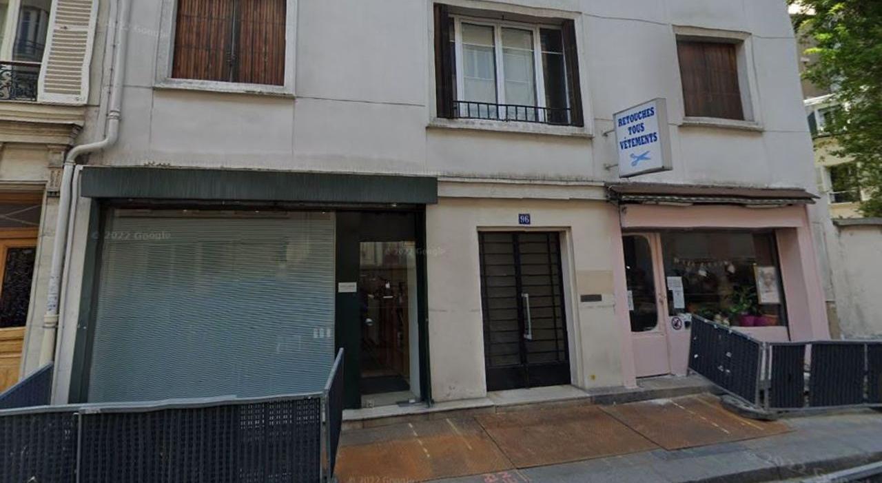 C’est à cette adresse parisienne du 16e arrondissement que se trouve le studio en vente.