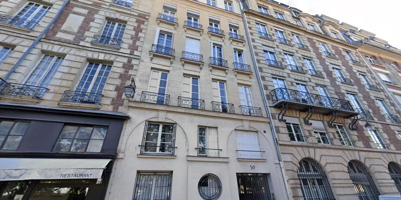 C’est dans cet immeuble du quai des Orfèvres (1er arrondissement de Paris) qu’un appartement a été vendu à un prix record de 21,5 millions d’euros.