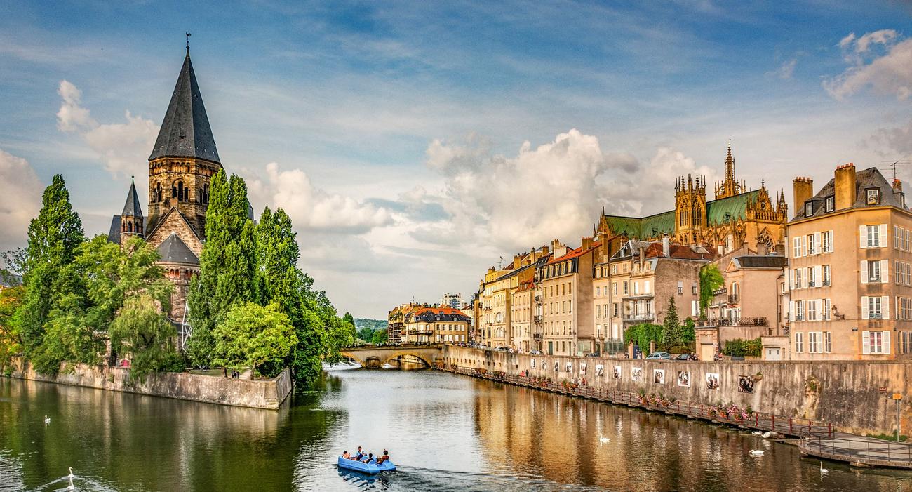Metz figure parmi les rares villes de cette étude à rester sous la barre des 10 ans.