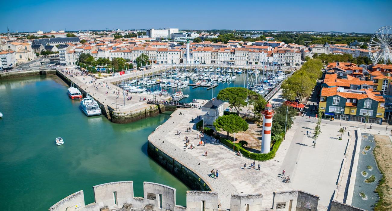 C’est à La Rochelle que la balance penche le plus fortement vers le neuf qui coûte 28,24% moins cher que l’ancien selon cette étude.