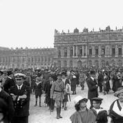 Traité de Versailles: il y a cent ans, Le Figaro au coeur de la foule