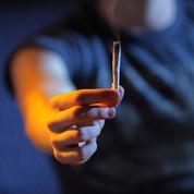 Comment gérer des adolescents qui fument du cannabis