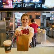McDonald’s n’a plus besoin de CV pour recruter en France