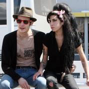L’ex-mari d’Amy Winehouse réclame une partie de l’héritage à sa famille