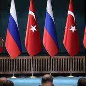 Le bras de fer entre la Russie et la Turquie aux pourparlers de paix sur la Syrie