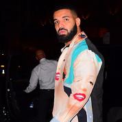 Fort de ses records de ventes, Drake se prend pour le cinquième Beatles