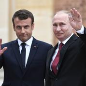 Macron face aux rêves et aux pièges de l’ouverture à la Russie