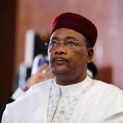 Au Niger, Mahamadou Issoufou passe la main