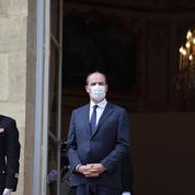 En attendant la prise de parole de Macron, le gouvernement «en apesanteur»