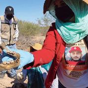 Mexique: ces mères qui creusent le désert à la recherche de leurs proches disparus