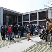 Une association d’extrême gauche compare Sciences Po Grenoble aux universités hongroises