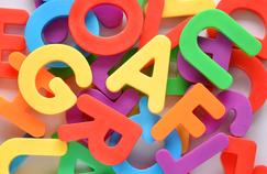 Association entre lettres et couleurs: comment expliquer le phénomène de synesthésie?