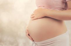 Dotée d’un double utérus, elle accouche un mois après son premier bébé