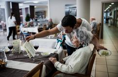 Grève dans les Ehpad: quelles sont les revendications du personnel soignant?