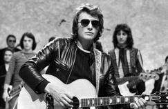 Johnny Hallyday: une version inédite et au piano de Que je t’aime 