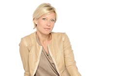 Rebecca Hampton (PBLV): «Jouer le premier personnage homosexuel féminin récurrent m’a fait peur»
