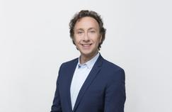 Stéphane Bern publie Voyage au pays des jardin 