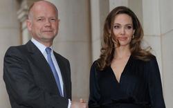 Angelina Jolie prof à la London School of Economics