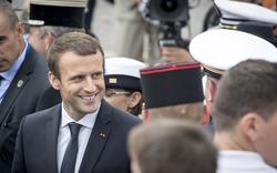Emmanuel Macron insiste pour rendre le service national obligatoire