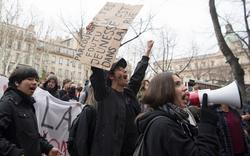 Un millier de manifestants contre la réforme du bac à Paris