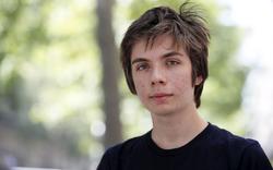 Simon, 18 ans, devient le meilleur physicien de sa génération