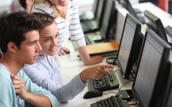 Réforme du bac: les lycées manquent de profs pour enseigner l’informatique